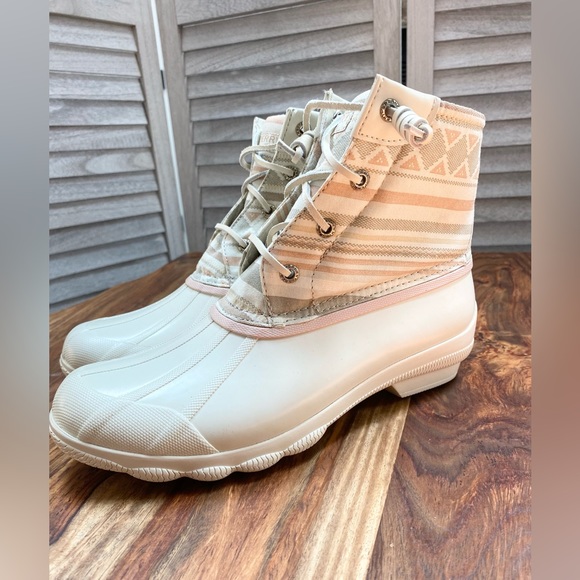 Women’s Sperry Duck Boots - Picture 1 of 11